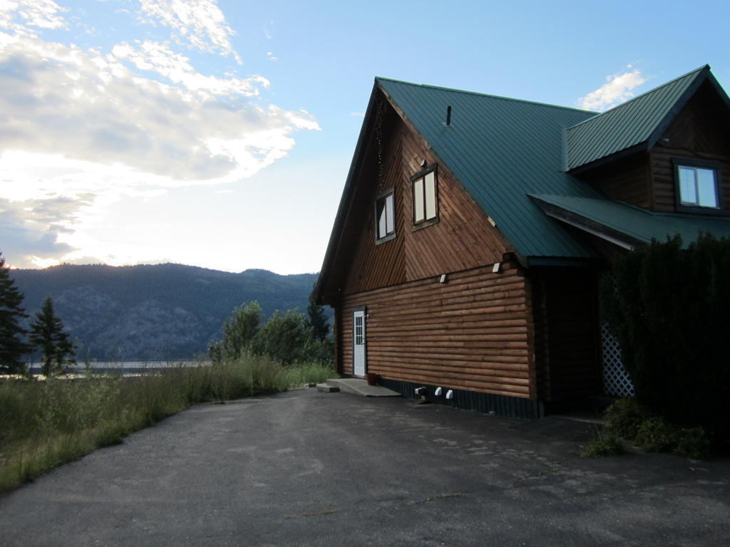 Jade Mountain Motel Chase Exterior photo